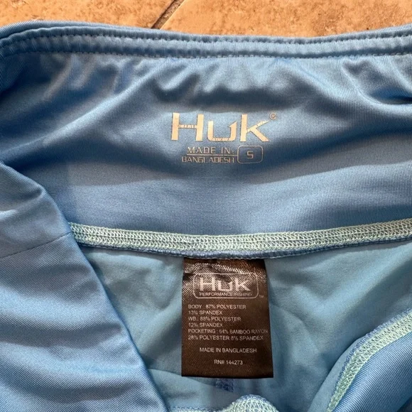Huk Sky Blue Active shorts - Picture 3 of 5